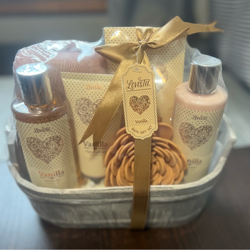New vanilla scented gift basket